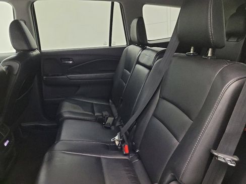 Used 2017 Honda Pilot EX-L image 18