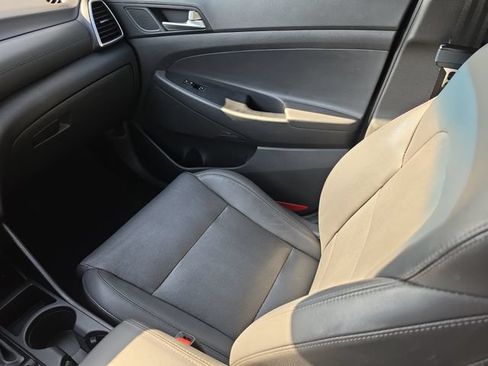 Used 2019 Hyundai Tucson Ultimate FWD image 16