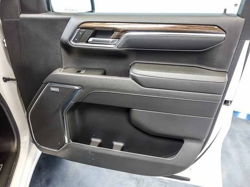 Certified 2024 Chevrolet Silverado 1500 RST w/ Convenience Package II AWD/4WD image 30