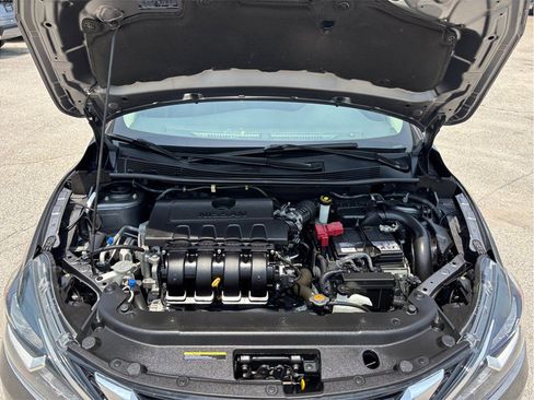 Used 2019 Nissan Sentra S FWD image 34