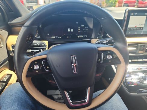 Used 2020 Lincoln Corsair Reserve w/ Equipment Group 201A image 33