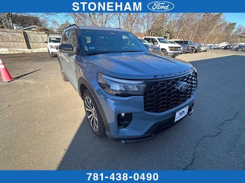 Used 2025 Ford Explorer ST-Line AWD/4WD image 1