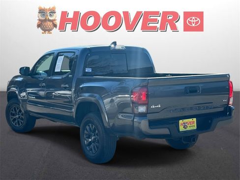 Used 2023 Toyota Tacoma SR5 w/ Technology Package image 3