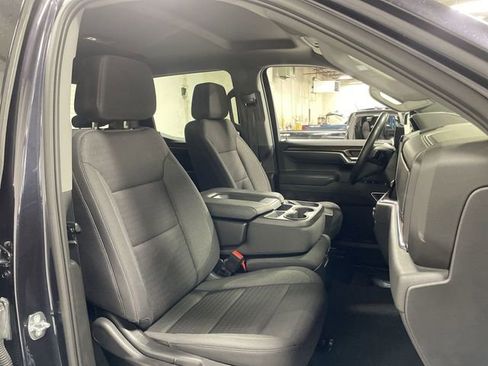 Certified 2022 GMC Sierra 1500 Elevation w/ LPO, Elevation Black Package image 27