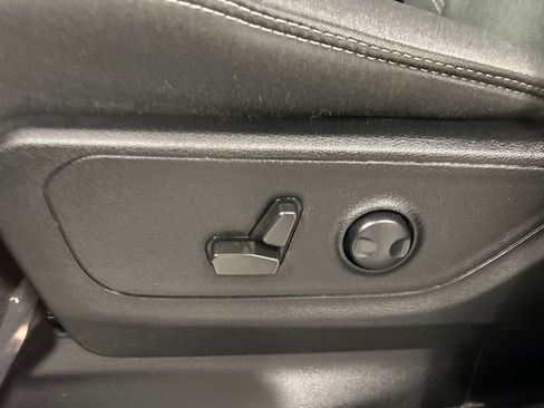 Used 2022 RAM 1500 Big Horn AWD/4WD image 17