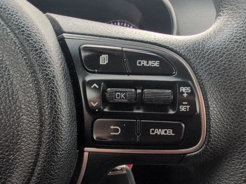 Used 2017 Kia Optima LX image 16