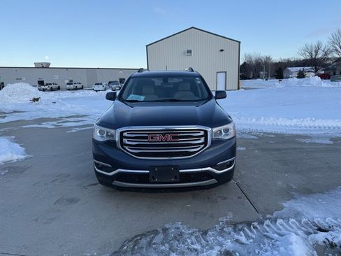 Used 2018 GMC Acadia SLE w/ Driver Alert Package I image 2
