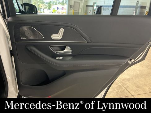 New 2026 Mercedes-Benz GLS 450 4MATIC image 14