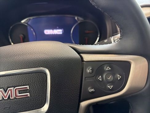 Used 2023 GMC Terrain Denali w/ Denali Premium Package image 44