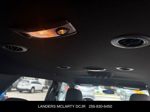 Used 2023 Dodge Durango SXT Launch Edition RWD image 18