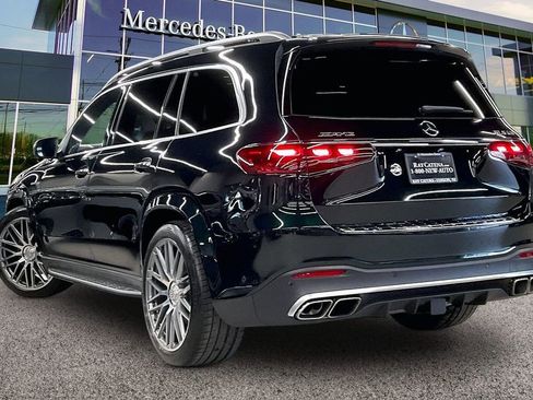 Used 2025 Mercedes-Benz GLS 63 AMG 4MATIC image 2