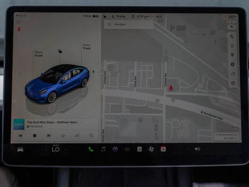 Used 2023 Tesla Model 3 Standard Range RWD image 16
