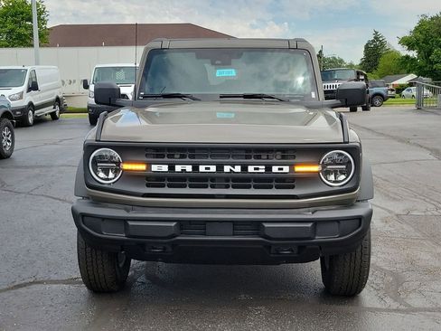 New 2025 Ford Bronco Big Bend AWD/4WD image 2