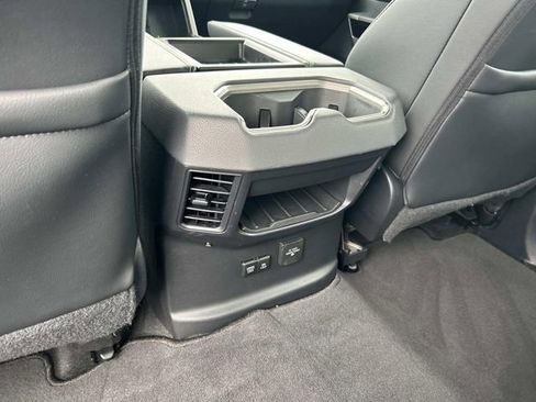 Used 2024 Toyota Tundra Limited image 17