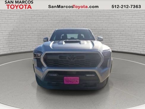 Used 2026 Toyota Tacoma TRD Sport RWD image 2