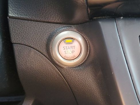 Used 2019 Nissan Sentra SV FWD image 28