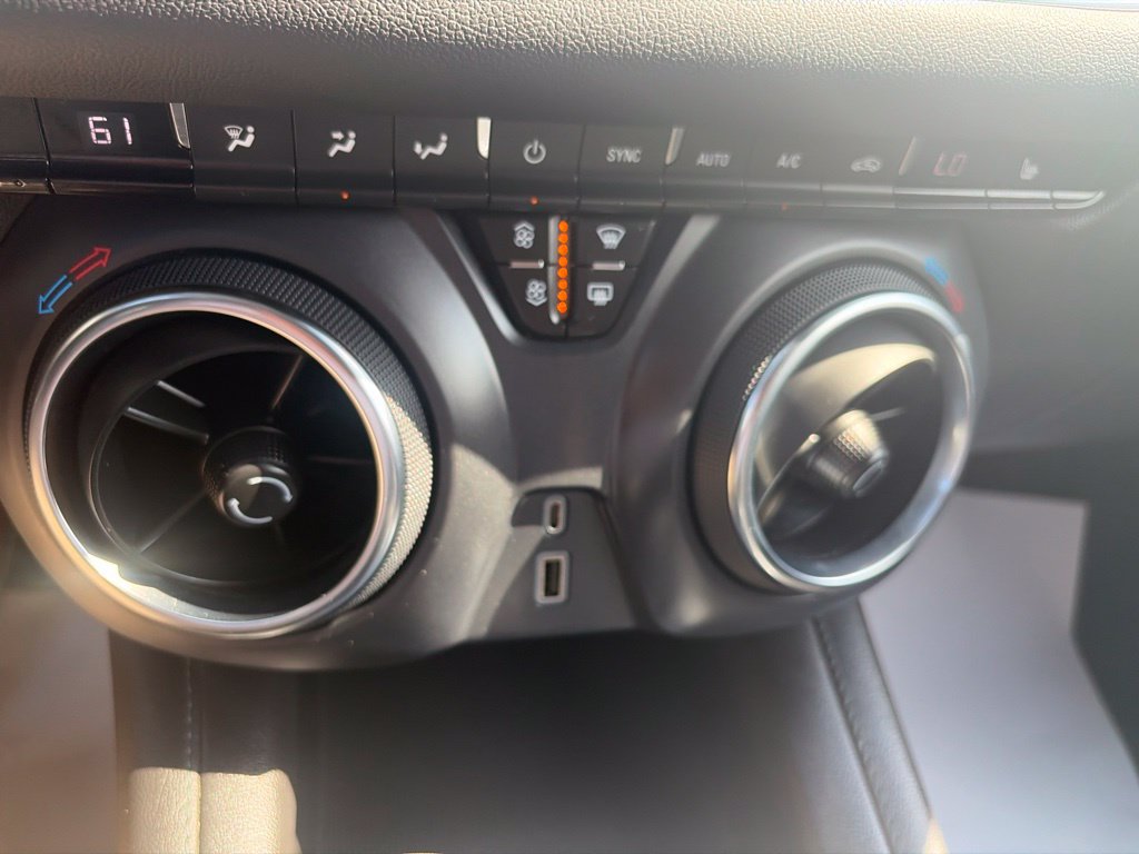 Used 2022 Chevrolet Blazer LT AWD/4WD image 35