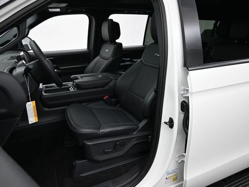 New 2026 Ford Expedition Max Platinum w/ Stealth Performance Package AWD/4WD image 12