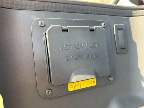Used 2024 Ford F150 Lightning Lariat AWD/4WD image 15
