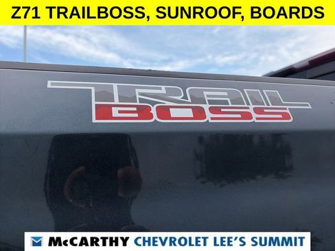 Used 2019 Chevrolet Silverado 1500 LT Trail Boss AWD/4WD image 19