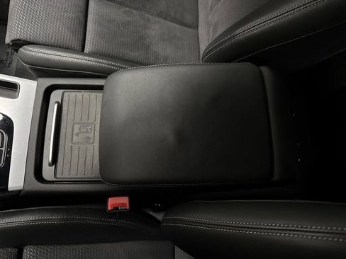 Used 2023 Audi Q5 e Prestige w/ Prestige Package image 22