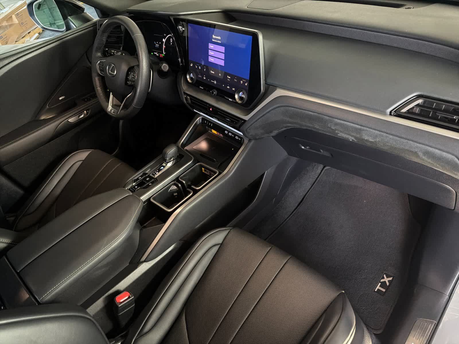 Certified 2025 Lexus TX 500h AWD w/ Technology Package image 17