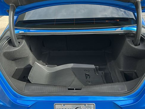 Used 2025 Cadillac CT4 V w/ LPO, ONYX Package image 8