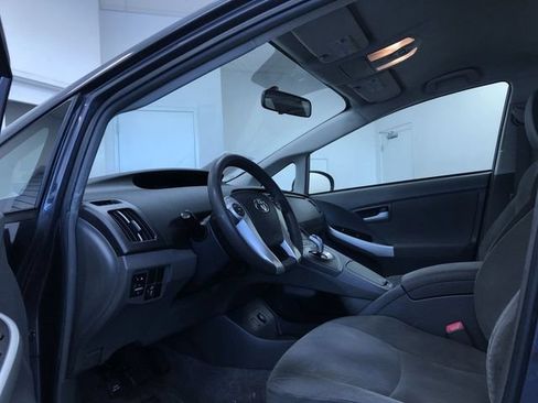 Used 2010 Toyota Prius Two FWD image 11