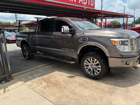 Used 2017 Nissan Titan Platinum Reserve AWD/4WD image 1