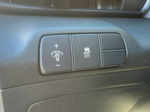 New 2026 Hyundai Elantra SEL Sport image 25