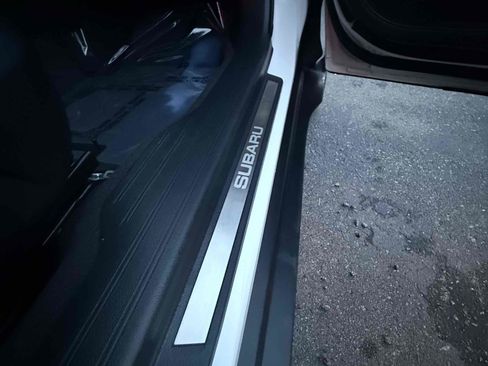 Used 2018 Subaru Outback 2.5i Limited image 48