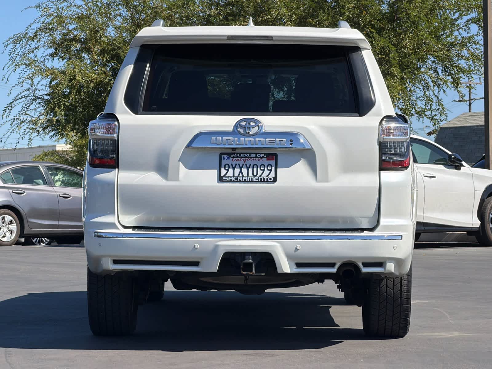 Used 2019 Toyota 4Runner Limited AWD/4WD image 8
