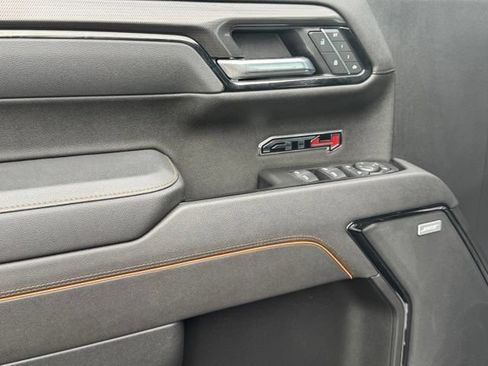 Certified 2025 GMC Sierra 1500 AT4 w/ AT4 Preferred Package AWD/4WD image 16