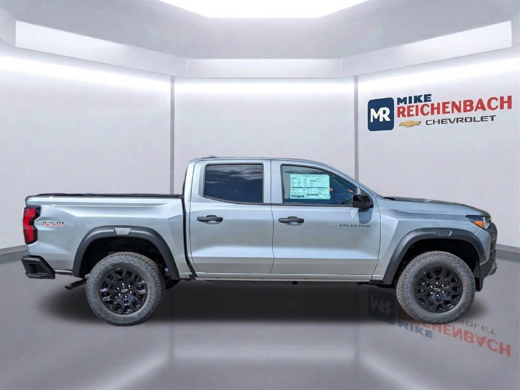 New 2026 Chevrolet Colorado Trail Boss AWD/4WD image 4