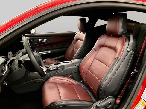 Used 2024 Ford Mustang GT Premium w/ GT Performance Package RWD image 24