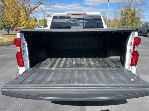 Used 2021 Chevrolet Silverado 1500 LT Trail Boss w/ Convenience Package II image 36