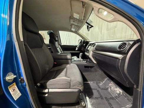 Used 2016 Toyota Tundra SR5 w/ TRD Off Road Package image 20