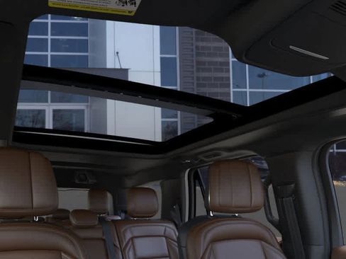 New 2025 Lincoln Navigator Reserve image 22