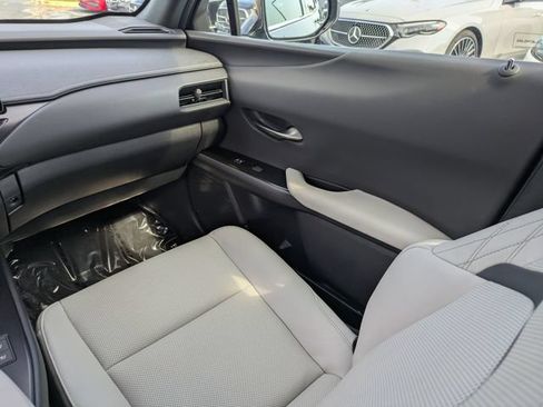 Used 2023 Lexus UX 250h F Sport w/ Accessory Package (Z1) FWD image 17