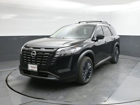 New 2026 Nissan Pathfinder SL w/ SL Premium Package image 30