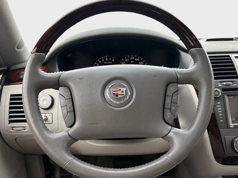 Used 2010 Cadillac DTS Premium w/ Driver Awareness Package image 39