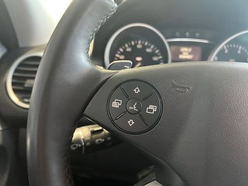 Used 2010 Mercedes-Benz ML 350 4MATIC image 19