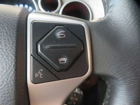 Used 2016 Toyota Sequoia Platinum AWD/4WD image 43