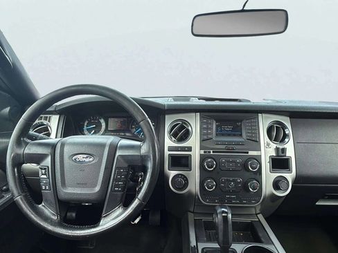 Used 2017 Ford Expedition EL XLT image 10