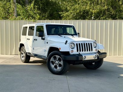 Used 2017 Jeep Wrangler Unlimited Sahara w/ Connectivity Group