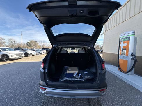 New 2026 Hyundai Tucson SEL image 23