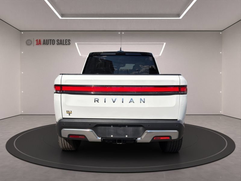 Used 2022 Rivian R1T Adventure AWD/4WD image 4