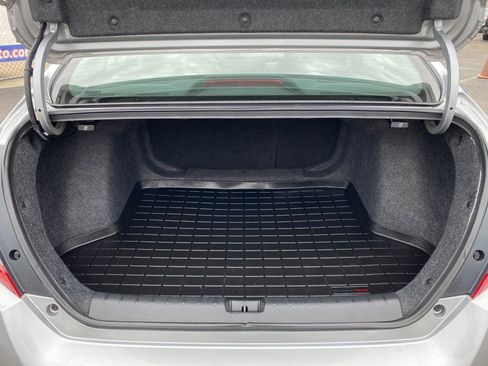 Used 2021 Honda Civic Touring image 5