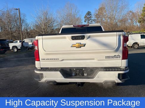 Used 2024 Chevrolet Silverado 1500 High Country w/ Technology Package image 6