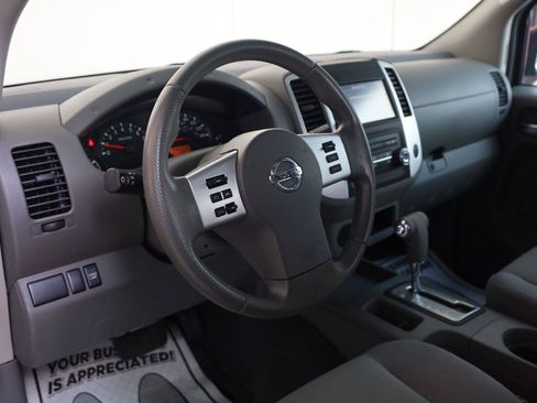 Used 2019 Nissan Frontier S RWD image 14